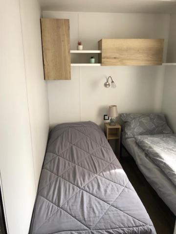 Готель Camping Les Sables Du Midi Вальрас-Плаж Екстер'єр фото